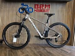 CARRARO CRX 724 27.5 JANT 24 VİTES ACERA HD 40 KADRO DAĞ BİSİKLETİ 2026 MODEL